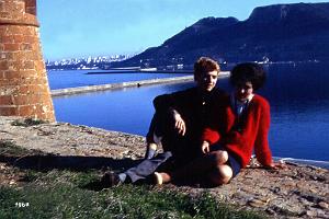 MERS EL KEBIR F ROMANCE DEPUIS LE FORT SUR FOND DE RADE1964